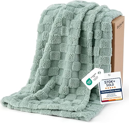 Bedsure GentleSoft Sage Green Throw Blanket for Couch - Checkered Cute — Real-world performance testing in action
